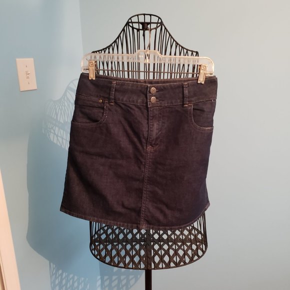 2 denim skirts from old navy size 16 price is for 2 skirts Two for the price of - Picture 5 of 11